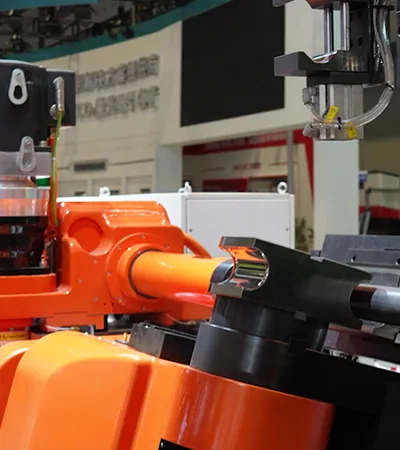 Macchine curvatubi CNC