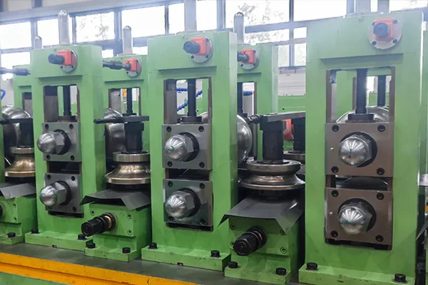 Linea di saldatura laser per tubi (tubi e laminatoi per tubi)